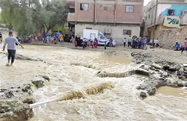محافظ أسوان: لن يتم السماح بإعادة إنشاء المساكن المتضررة من السيول