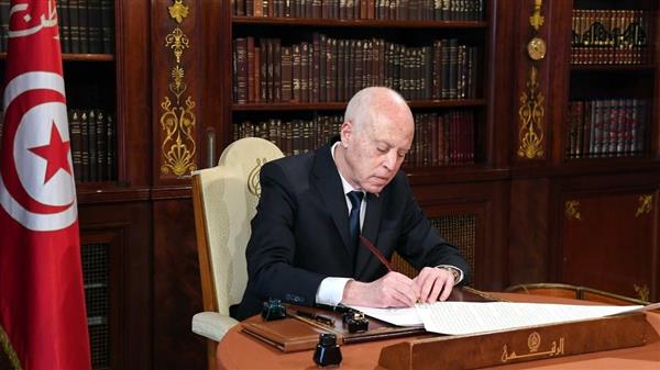الرئيس التونسي يتسلم أوراق اعتماد عدد من السفراء الجدد