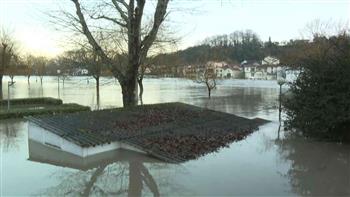   تسونامى" أمطار وثلوج يتسبب فى فيضانات بفرنسا