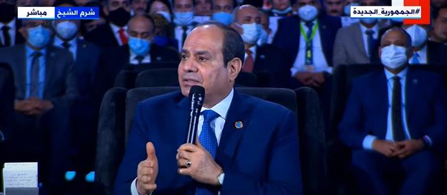 الرئيس السيسي: مثلث الفقر والتخلف والجهل متاهة يصعب الخروج منها.. فيديو  