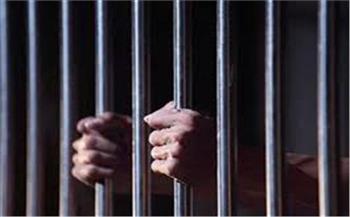   " لانهاء  اجرءات تصالح " حبس موظف بتهمة الرشوة بالجيزة 