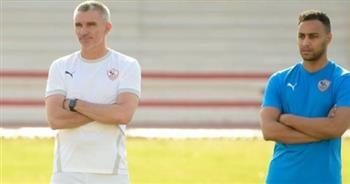 كارتيرون يتابع تدريبات حراس الزمالك 