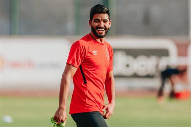 صالح جمعة يؤدى تدريبات بالكرة فى الجيم استعدادا للعودة لتدريبات سيراميكا