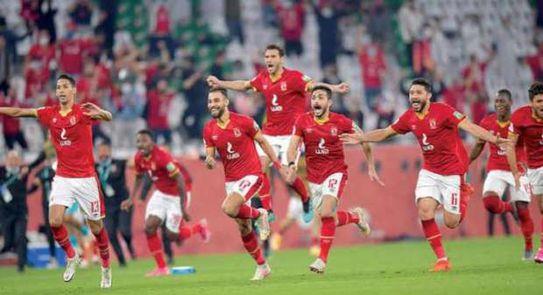 بسبب بانون وفيوتشر.. الأهلي يضغط لضم مدافع «البنك»