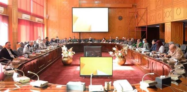 نائب محافظ الإسماعيلية يبحث مع النواب انطلاق المرحلة الثانية لـ «حياة كريمة»