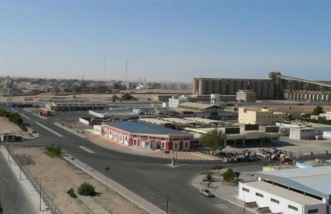  رئيس مدينة سفاجا يتفقد منطقة تطوير الميناء البحري