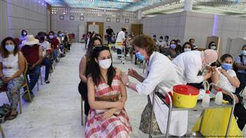 تونس: تطعيم أكثر من 10 آلاف شخص ضد فيروس كورونا