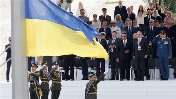 "نيويورك تايمز": الناتو لن يقبل انضمام أوكرانيا لعضويته