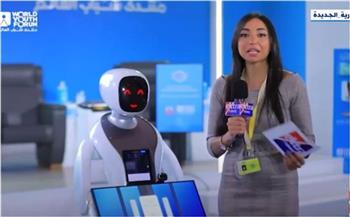 «زومبا وإيمى».. روبوتات التأمين الطبى فى منتدى شباب العالم 