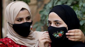 دراسة  : مرتدين الكمامة الطبية الأكثر  لفتاً للنظر وجاذبية
