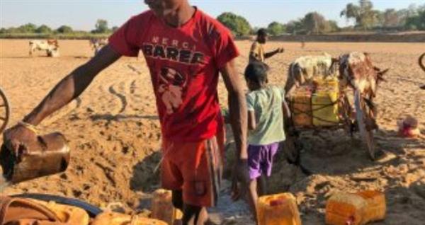 الصومال تفرض حالة الطوارئ على أراضيها بسبب الجفاف