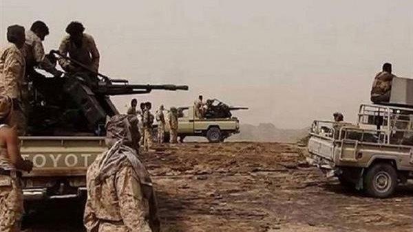 فرار الحوثيين وسيطرة الجيش اليمني على معظم أجزاء الجبل الشرقي بـ «مأرب»