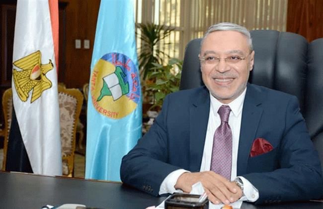 رئيس جامعة طنطا: بدء إختبارات الفصل الدراسى الأول لطلاب كلية الصيدلة إلكترونيا