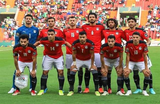 السولية والسعيد في تشكيل مصر امام غينيا