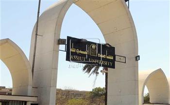   جامعة أسيوط تجدد تعاونها المشترك مع شركة «مصر للسياحة»