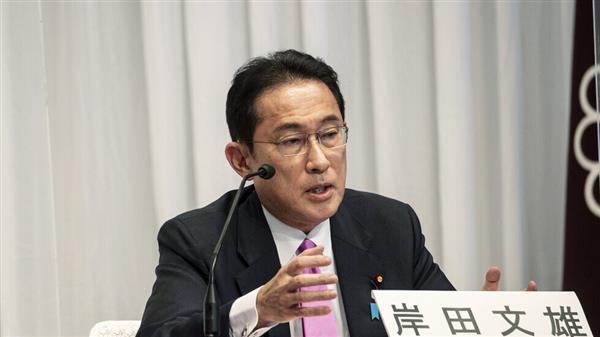 رئيس وزراء اليابان يتعهد باحتواء كورونا وسط ارتفاع الإصابات بأوميكرون