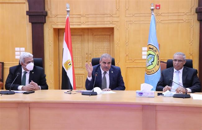"العلوم والتكنولوجيا" و"بنك المعرفة المصري" يشيدان بجهود جامعة الأزهر 