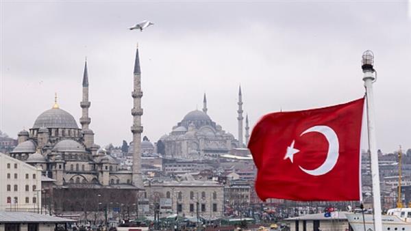 رئيس البرلمان التركي يدين الهجمات الحوثية على الإمارات