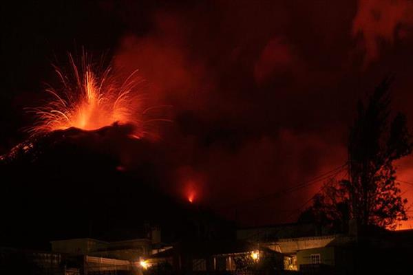 مقتل شخصين إثر ثوران بركان تونجا في المحيط الهادئ