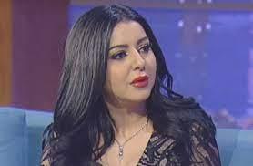 إيناس النجار تثير الجدل  