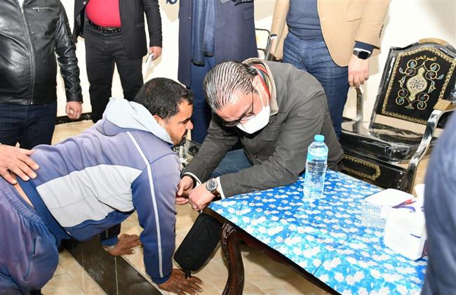 محافظ الفيوم في لقاء جماهيري مع أهالي قرية الحامولي