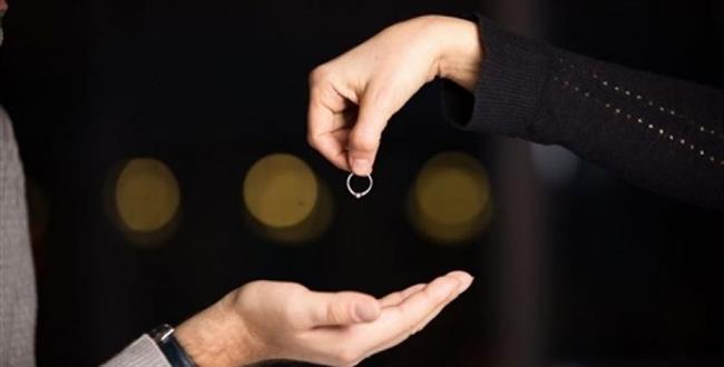 هل الحنث في الحلف بالطلاق يترتب عليه تحريم الزوجة؟