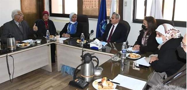 رئيس جامعة القناة: إنشاء معملين للتركيبات الثابتة وعلاج العصب