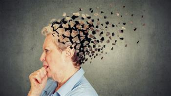 زكاة مريض الزهايمر.. كيفية إخراجها وحكم صلاته وصيامه