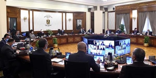 الوزراء يوافق على تعديل الحد الإداري بين محافظتي بورسعيد وشمال سيناء