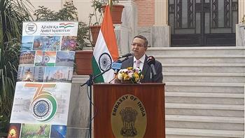   السفير الهندى بالقاهرة: 70% من البالغين تلقوا جرعتى لقاح كورونا