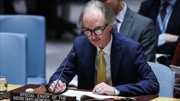   "بيدرسون" يواصل مباحثاته مع الأطراف الدولية والإقليمية لإنهاء الصراع في سوريا