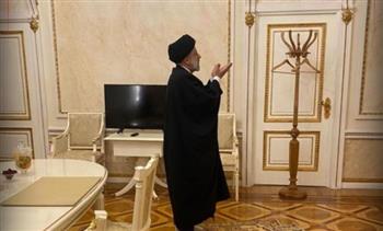   الرئيس الإيراني يؤدي صلاة العشاء في الكرملين