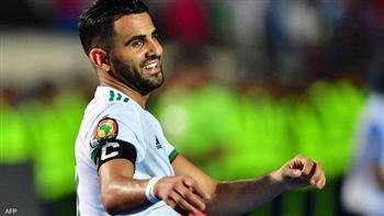 رياض محرز يتسمك بالبقاء فى الكاميرون لمساندة الجزائر