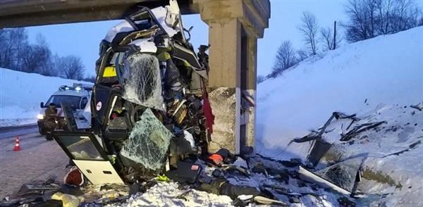 روسيا: مصرع وإصابة 26 شخصا في حادث مرور بمقاطعة ريازان