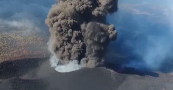 الولايات المتحدة وأستراليا تبحثان سبل دعم تونجا في أعقاب ثوران بركان