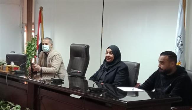 نائب محافظ أسيوط  يلتقي مسئولي خدمة المواطنين  بالمراكز  