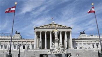   البرلمان النمساوي يبدأ مناقشة فرض لقاحات كورونا إجباريا