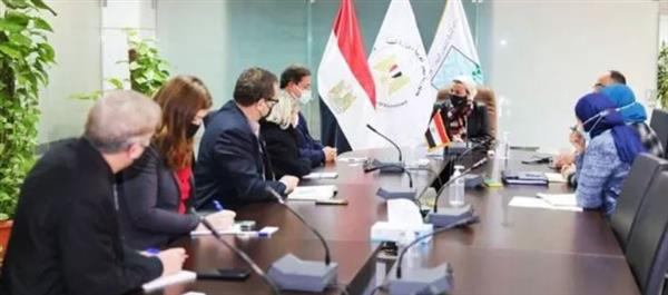وزيرة البيئة تلتقى مدير مركز «إيكاردا» وتبحث التعاون المشترك فى مجال التغيرات المناخية