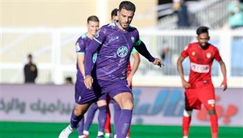 الأهلي السعودي يكتفي بنقطة التعادل من مباراة ضمك في الدوري السعودي