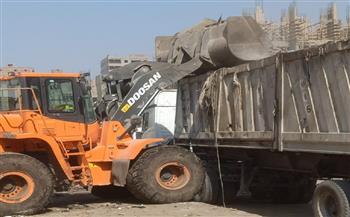 رفع 170 طن مخلفات من شوارع مركز رشيد