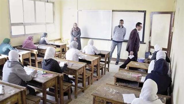وفاة رئيس لجنة امتحانات بأزمة قلبية بالمنيا