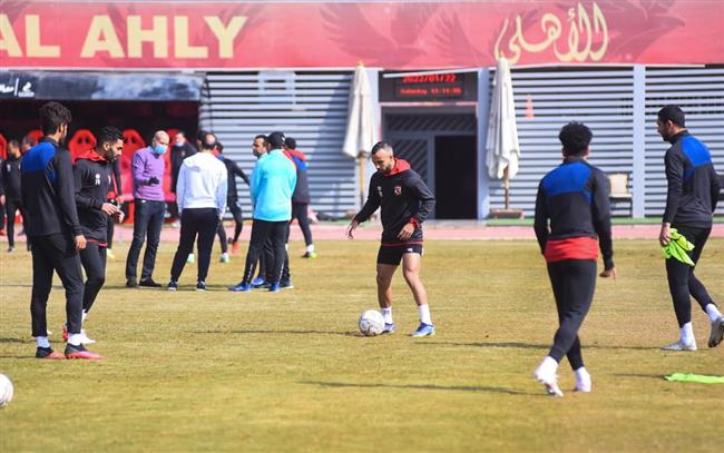 مران الأهلي .. تدريبات خفيفة بالكرة لتفادي الإجهاد