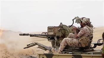 مسئول عسكرى: موازين القوة تغيرت لصالح الجيش اليمنى