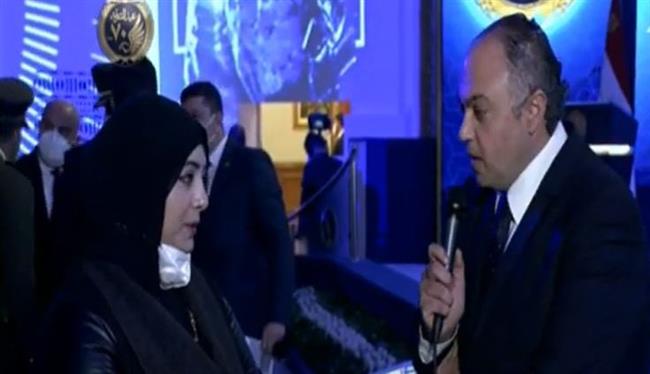 أرملة الشهيد أحمد نصار: تكريم الرئيس السيسي شرف ليا