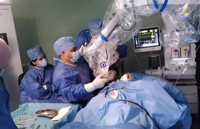 نجاح إجراء أول عملية لزراعة قوقعة أذن بالتأمين الصحى بالمنيا
