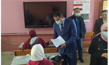   «سلومة» يتابع سير الامتحانات بمدارس لجان إدارتي شمال الجيزة والدقِّي التعليميِّة