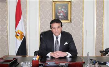   عبد الغفار يعلن تعيين قيادات جديدة بعدة جامعات حكومية