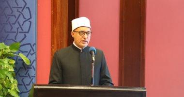أمين «البحوث الإسلامية» يؤكد ضرورة سن القوانين التي تحد من ظاهرة التنجيم