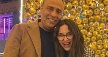محمود عبد المغنى فى وصلة غزل لابنته بمناسبة عيد ميلادها