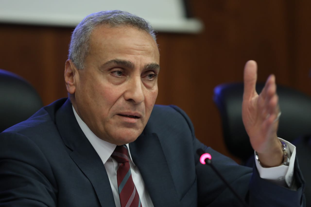 «المركزي»: بنك «ستاندرد تشارترد» البريطاني سيفتح أول فروعه بمصر سبتمبر المقبل
